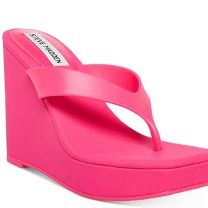 Steve Madden wedge thong sandal